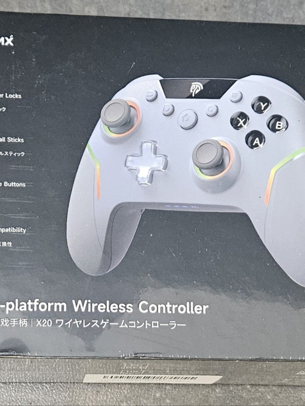 Gray Multi-Platform Wireless Game Controller - Picture 4 of 5